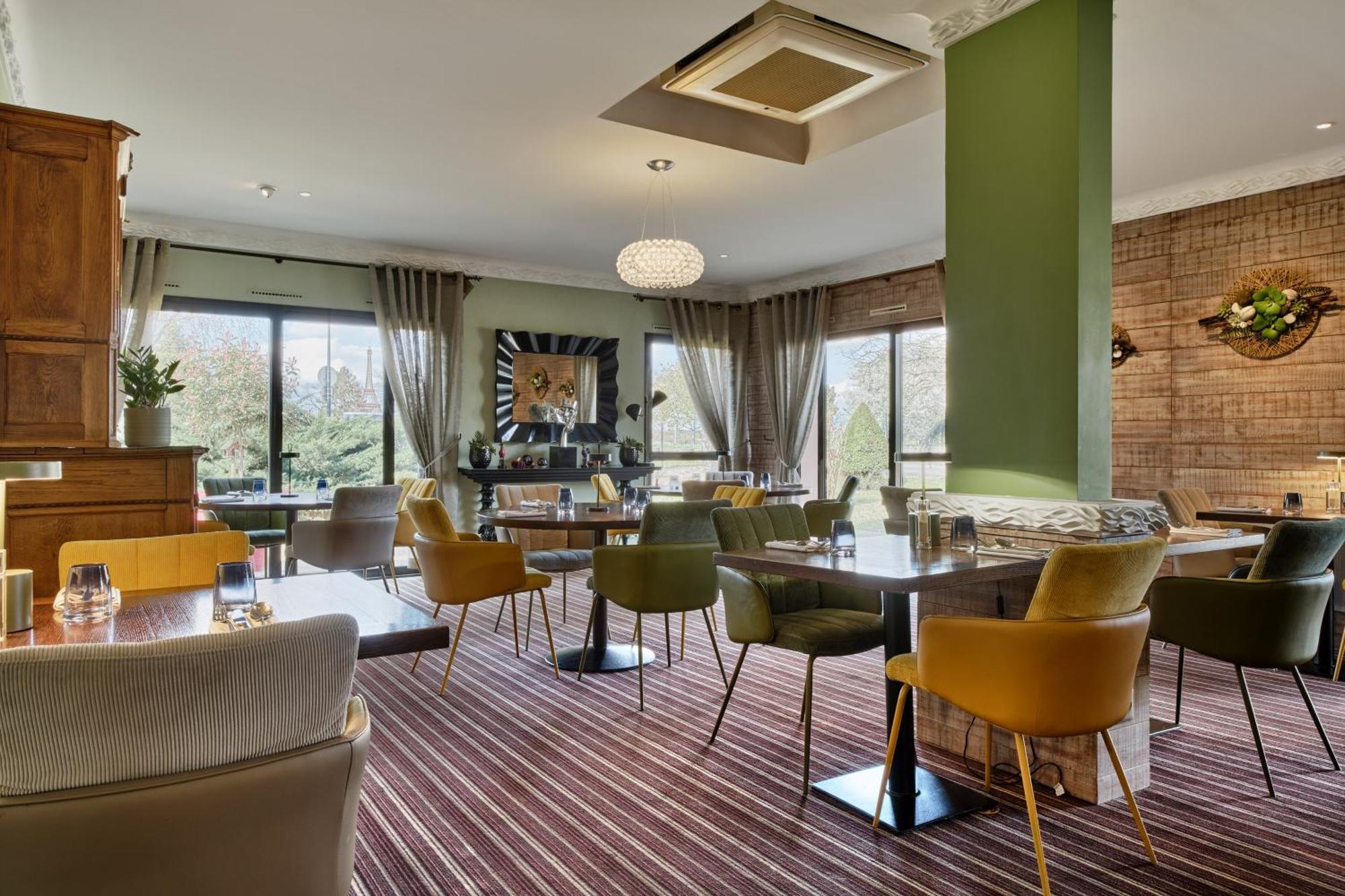 Hotel Restaurant Crystal Ерстайн Экстерьер фото